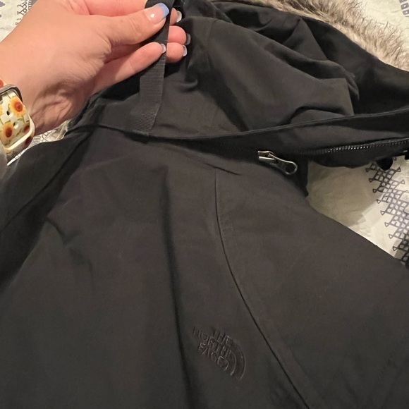 The North Face Waterproof 550-fill Down Parka size Medium‎ - Picture 7 of 9